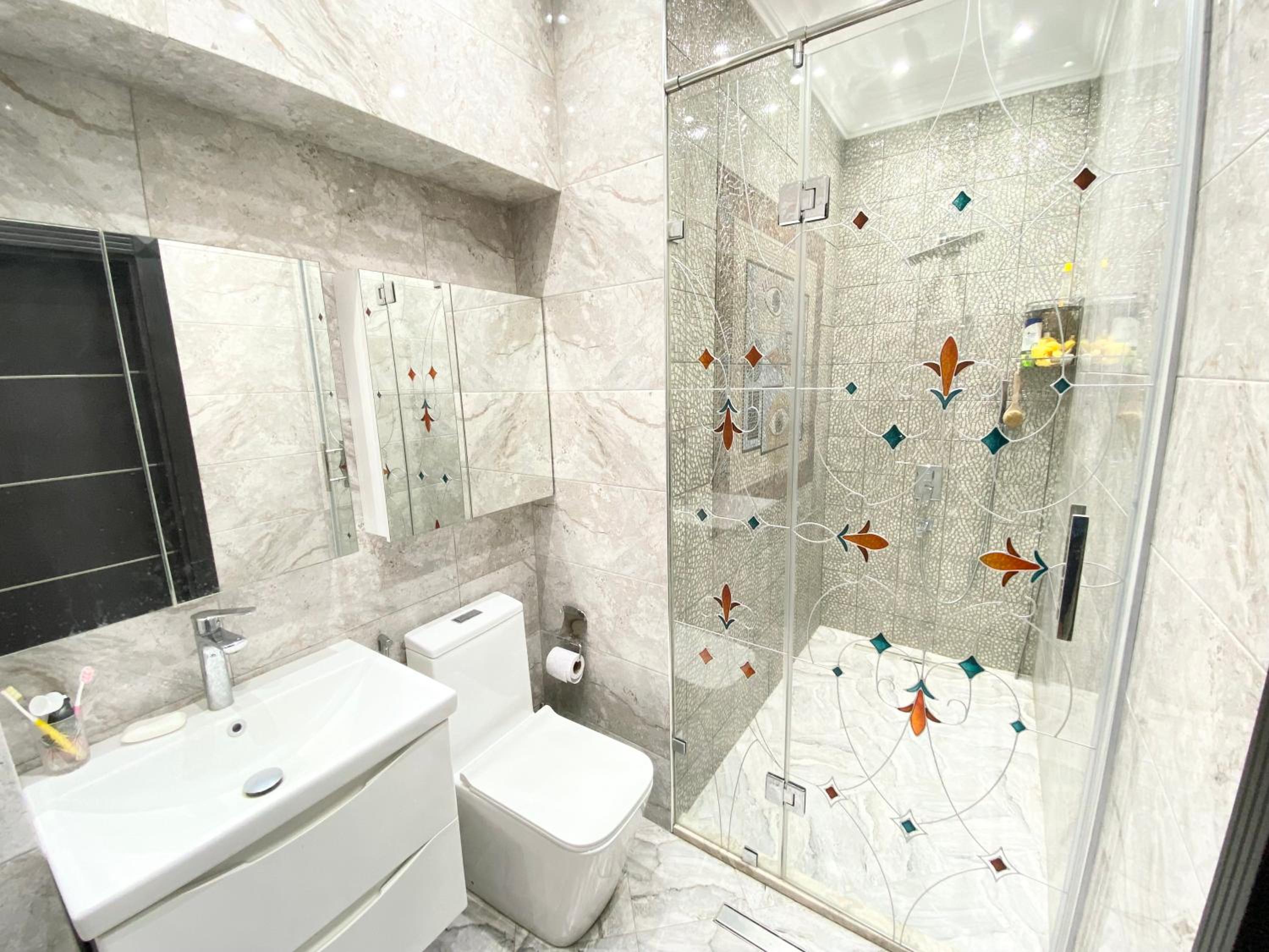 Luxury City Center Apartment