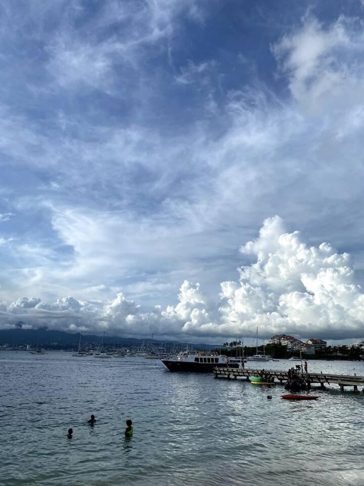 Apt T1,bien situé Anse Mitan Trois Ilets view 5