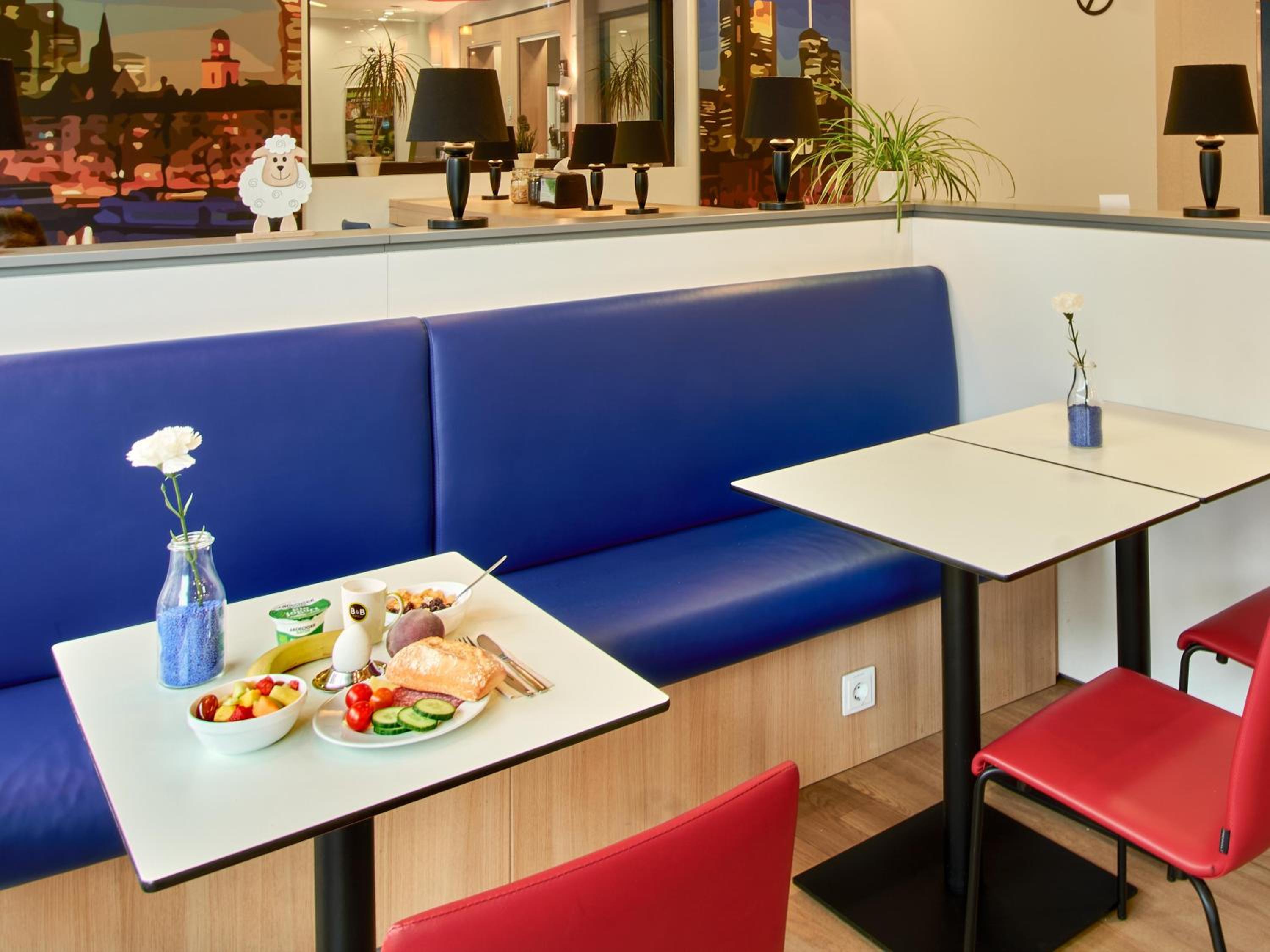 BB HOTEL Frankfurt-Hbf - Property Image 2