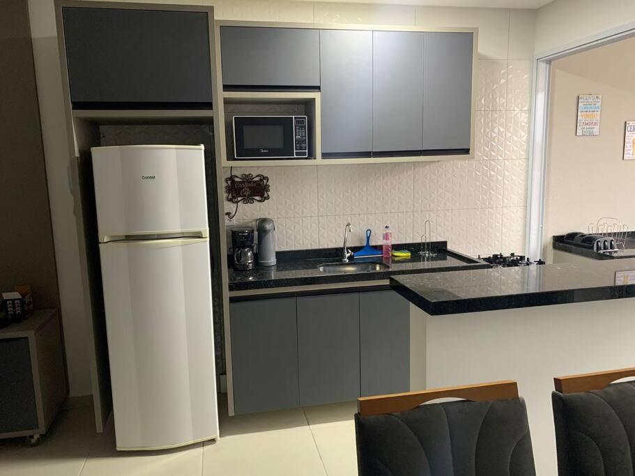 Alto Padrão Tenório 2suites com ar, wifi e piscina