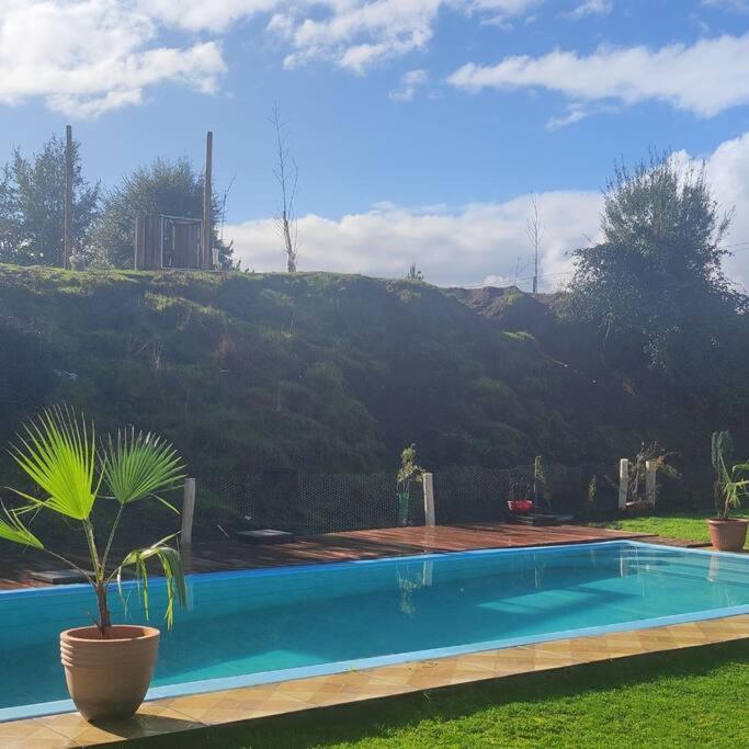 Privada con Piscina y Tinaja.