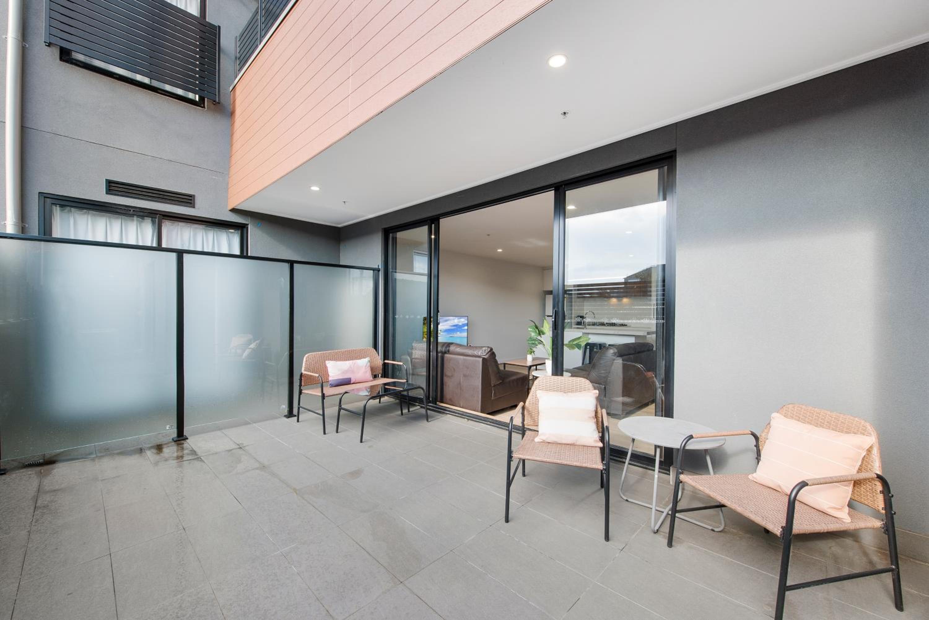 Queensview168 Apartments Moonee Ponds