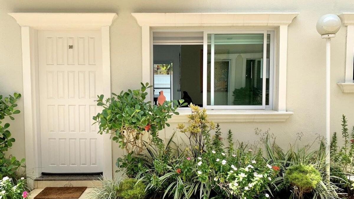 Casa das Marés: 100M Praia da Enseada - Tranquila e Completa