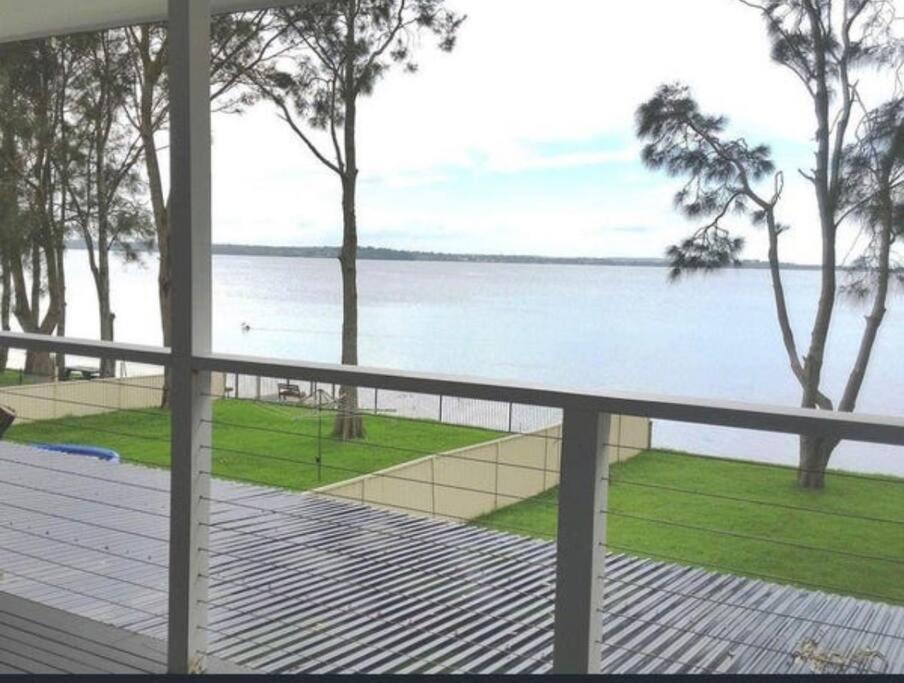 Waterfront Lake House with private jetty