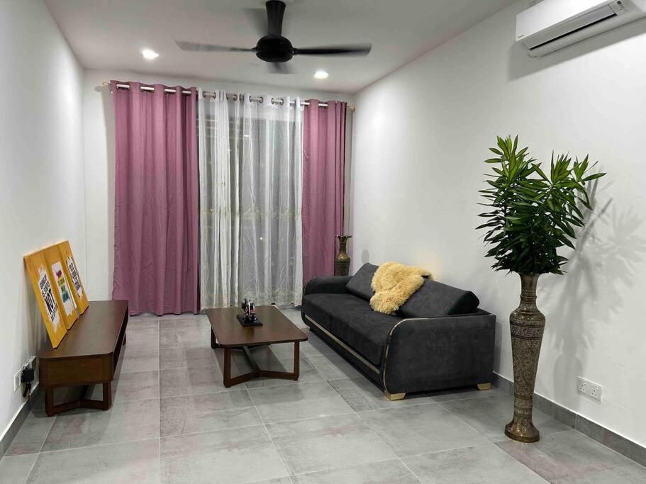 P3 Great value, cozy, convenient in city! photo 8