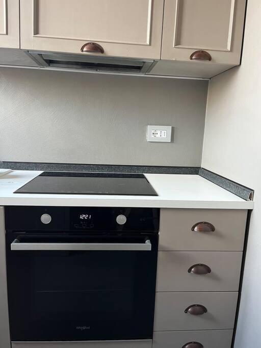 New Residence on Lungarno Soderini near Ponte Vecchio