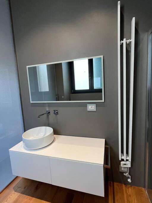 New Residence on Lungarno Soderini near Ponte Vecchio