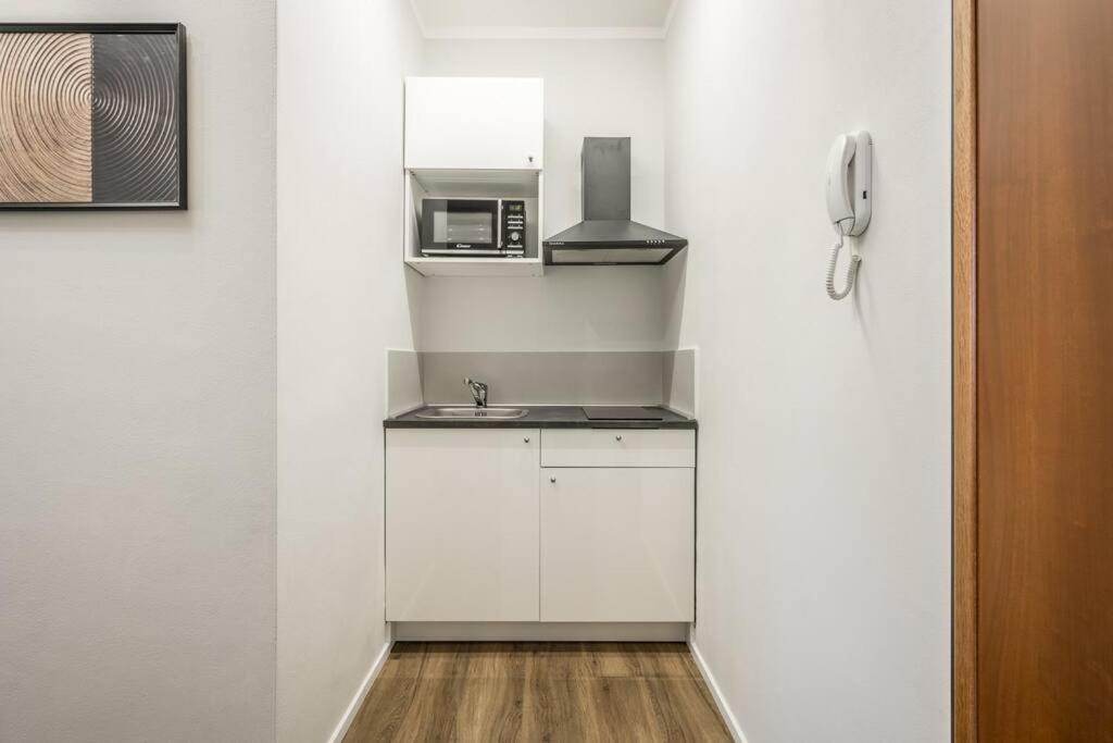 Cucchiarti Suite 3A