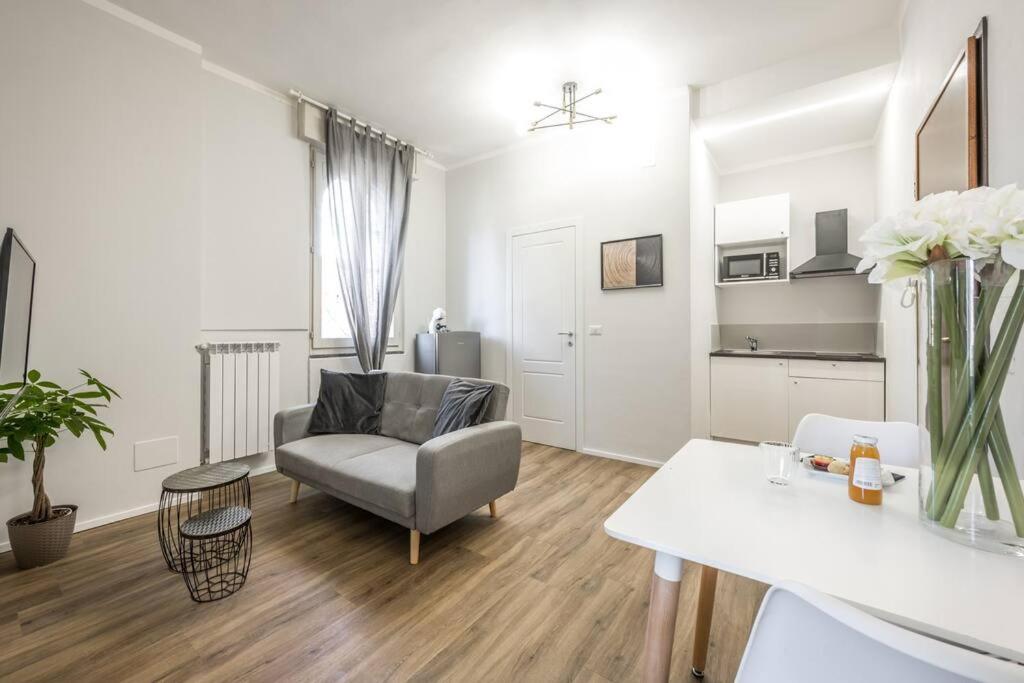 Cucchiarti Suite 3A