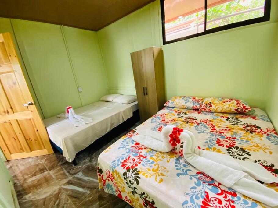 Casita Colorada, Sierpe de Osa