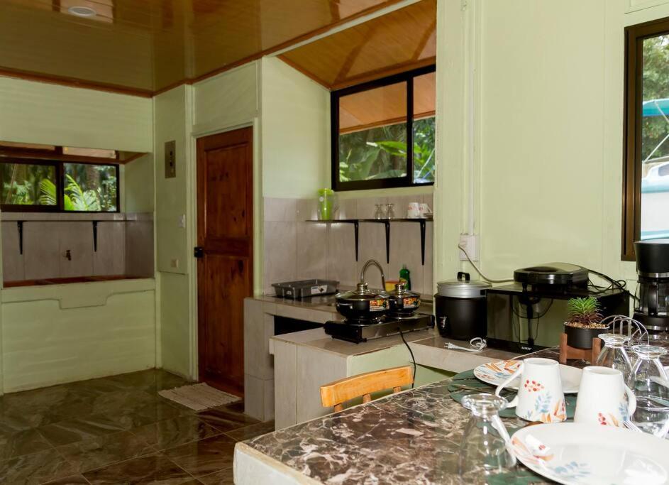 Casita Colorada, Sierpe de Osa