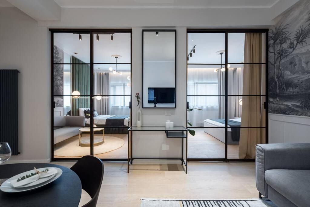Winsome 2BR apartment on Calea Victoriei view 5