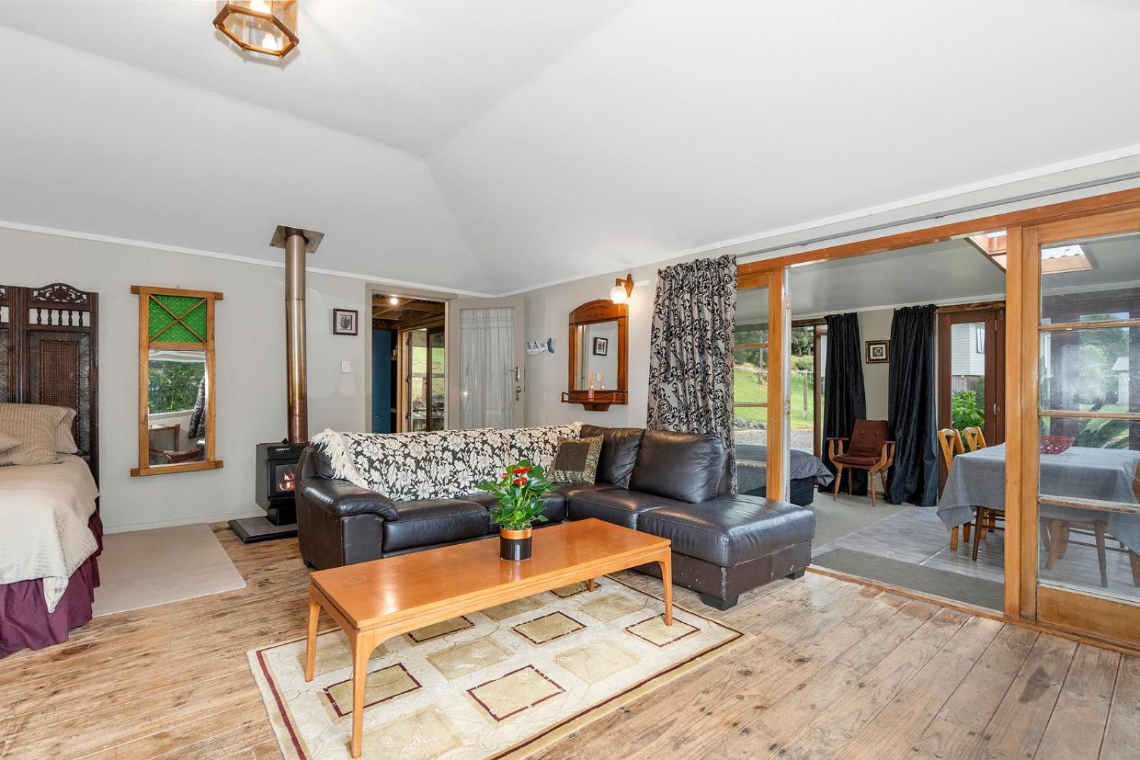 39 North - Tutukaka Holiday Home view 4