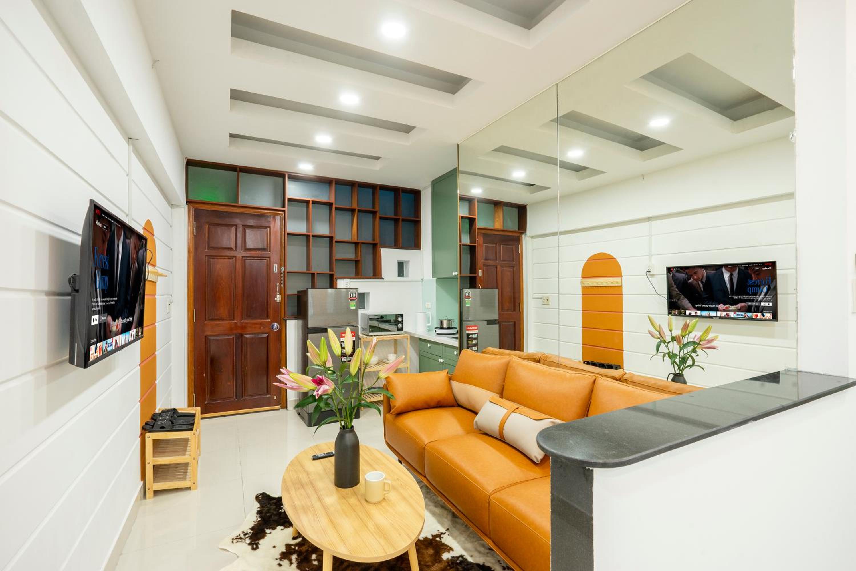 SAZI Church View Home - Free Nails HairWash
