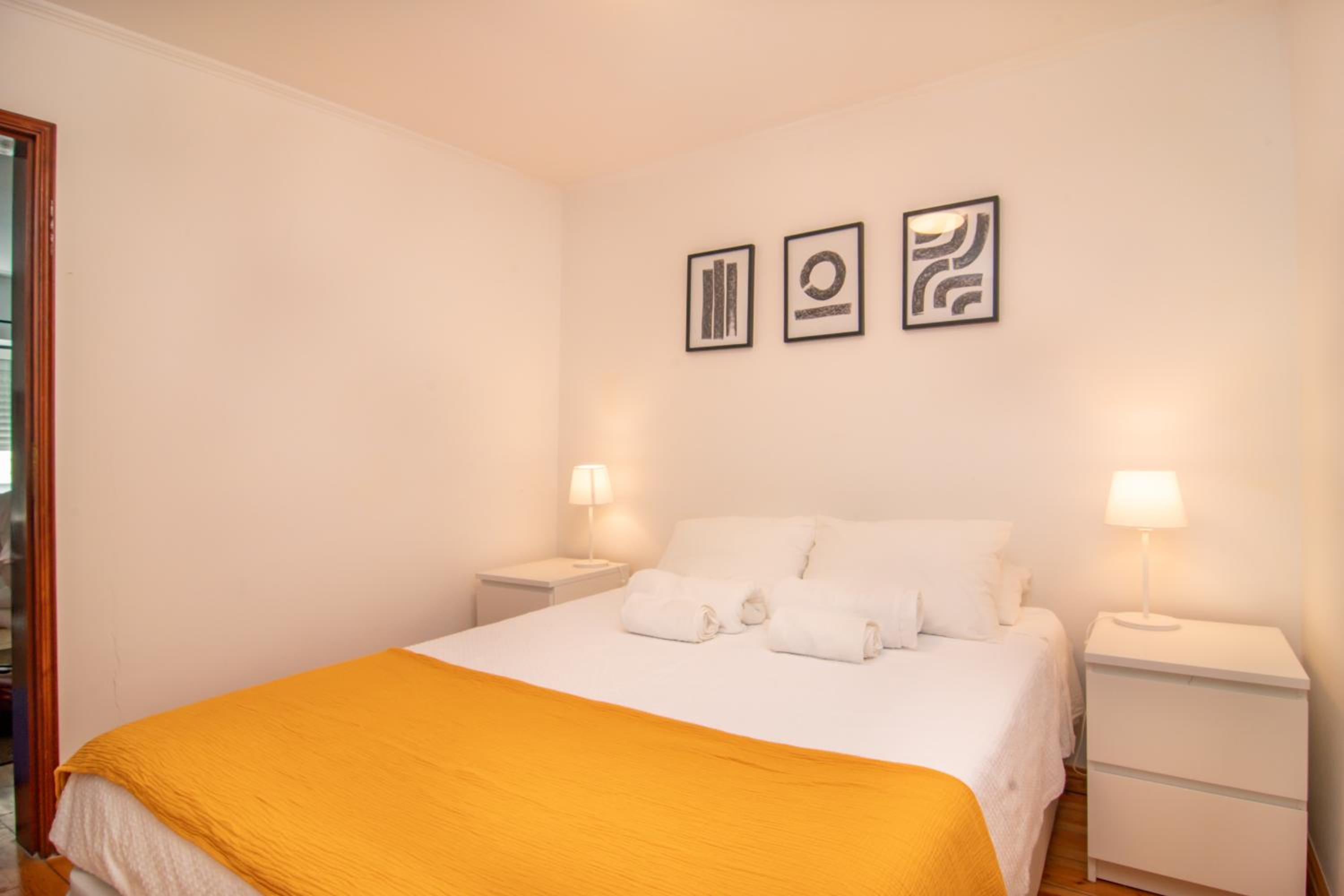 Charming & Peaceful Family Flat view 2