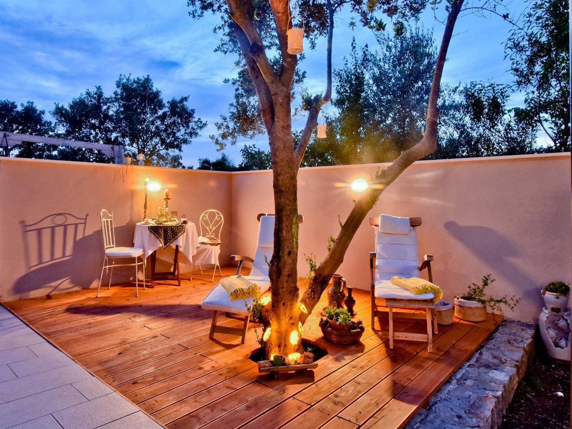 Superior Villa Antea with jacuzzi & pool view 5