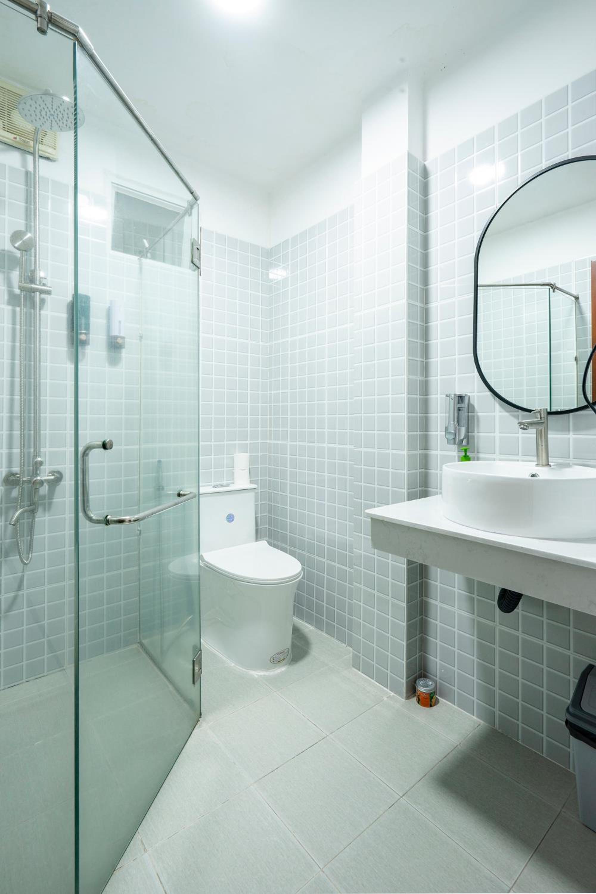 SAZI Church View Home - Free Nails HairWash