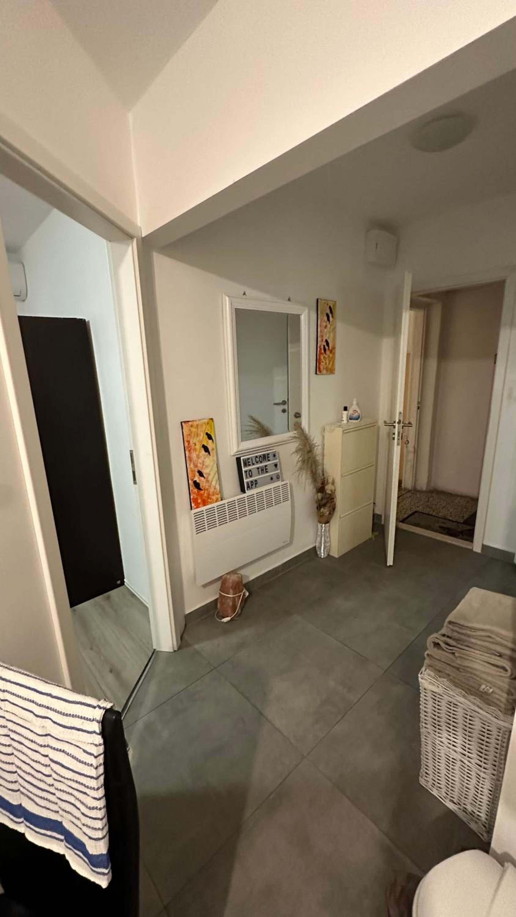 Beautiful apartment Lena view 3
