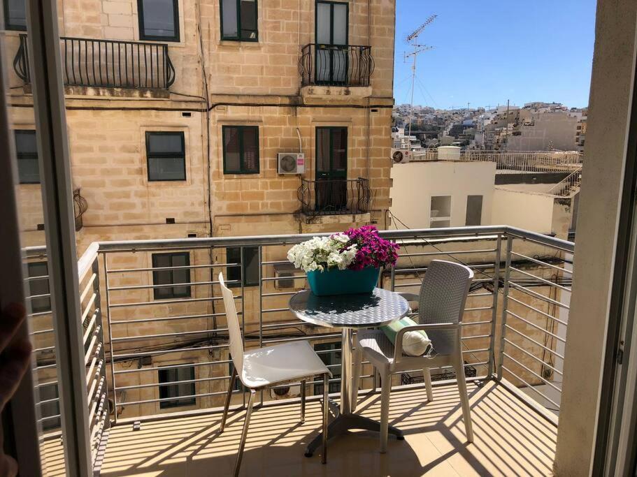 Well located 2 bedroom flat in St.Julians — St Julian's