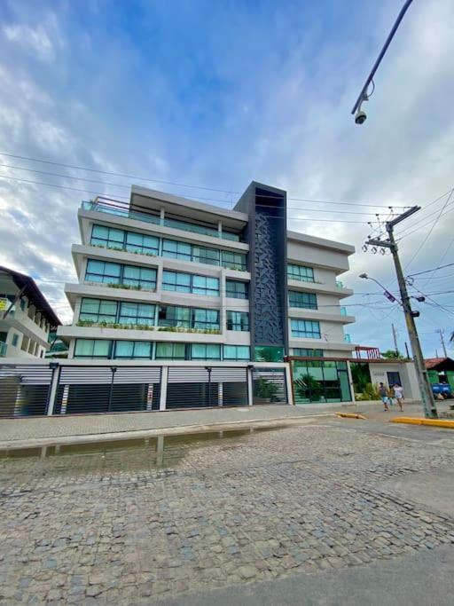 Flat incrível a 30m da Praia de Porto