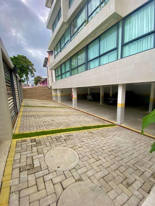 Flat incrível a 30m da Praia de Porto