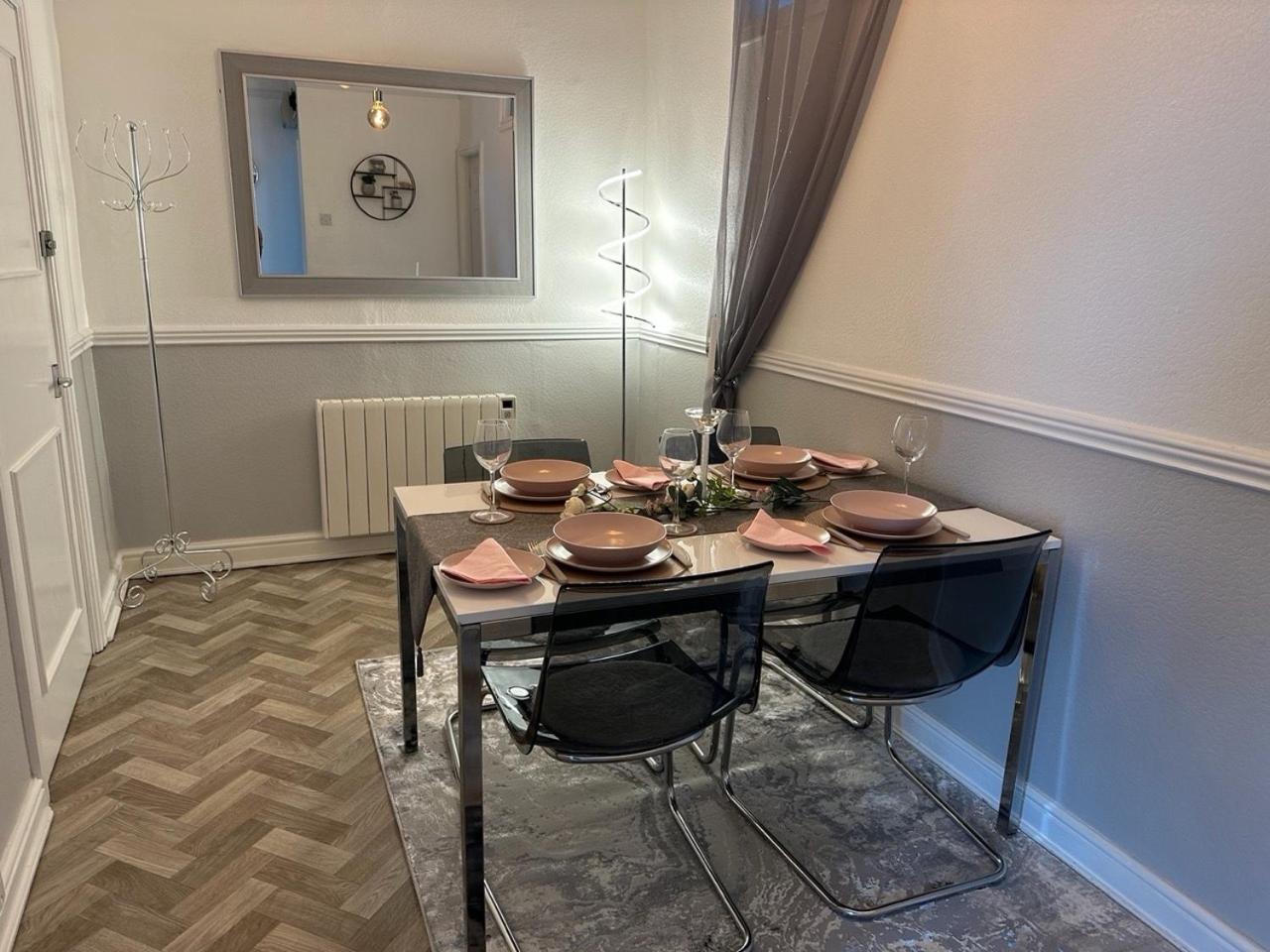 Courtyard Holiday Apartments