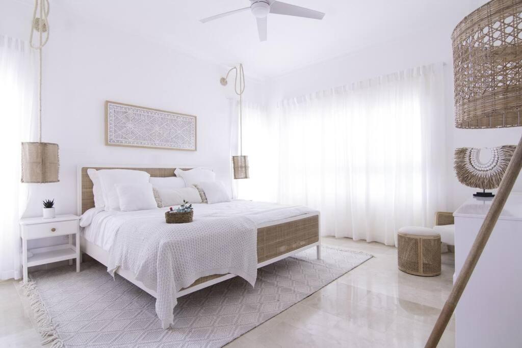 New Beachfront Penthouse Punta Popy