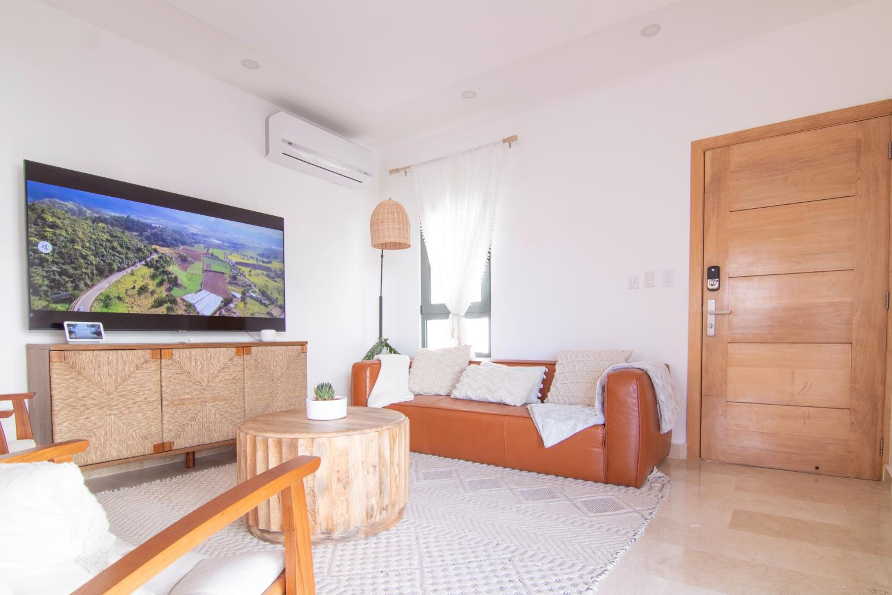 New Beachfront Penthouse Punta Popy