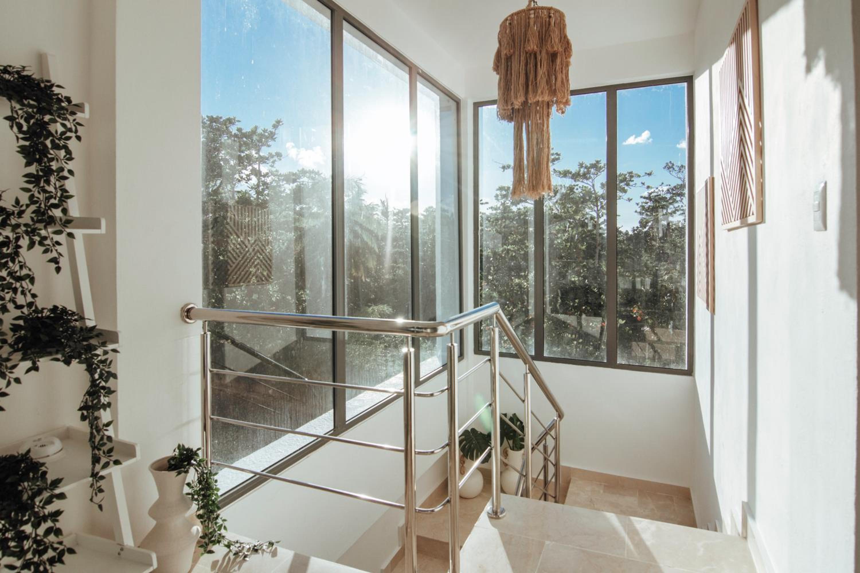 New Beachfront Penthouse Punta Popy