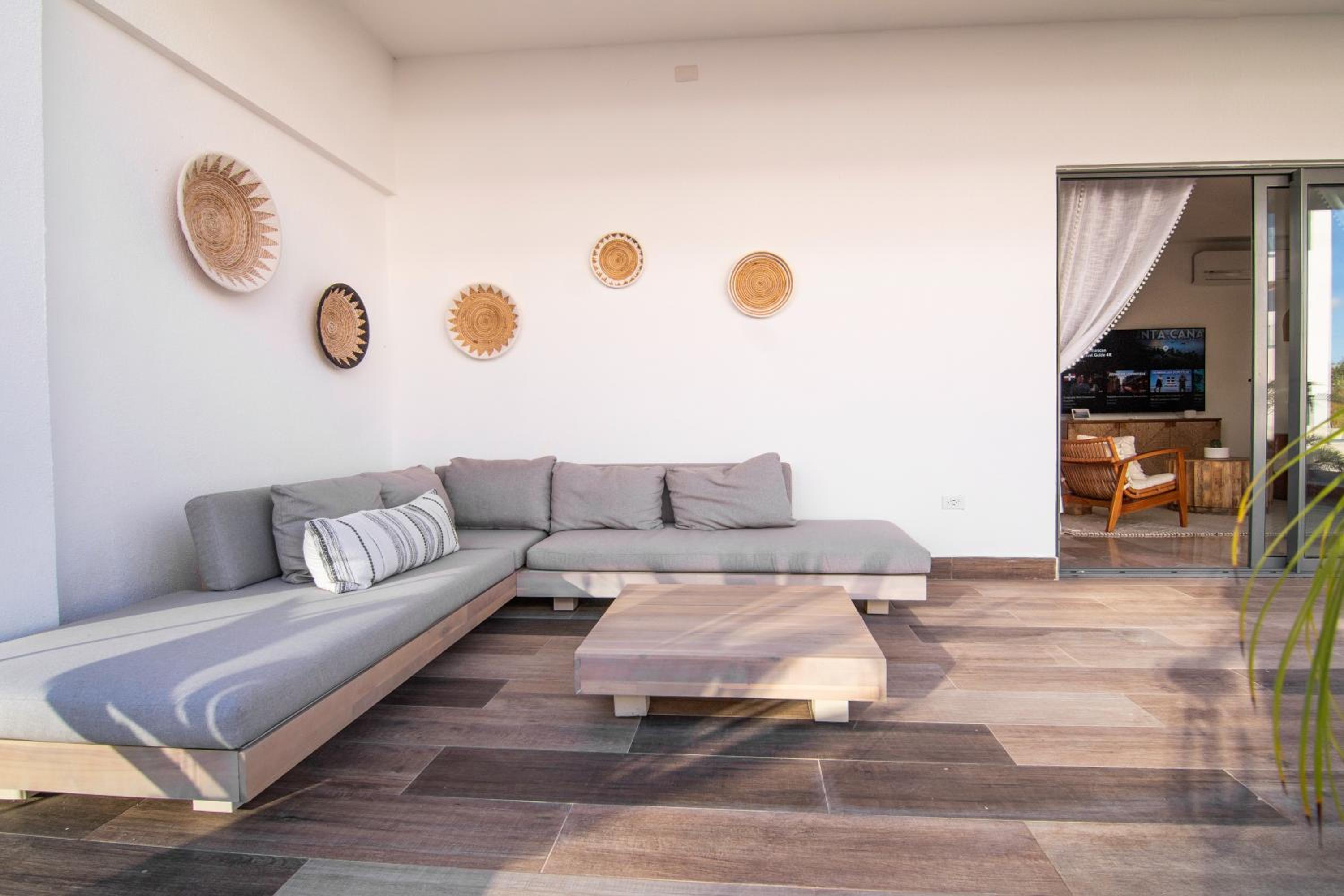 New Beachfront Penthouse Punta Popy