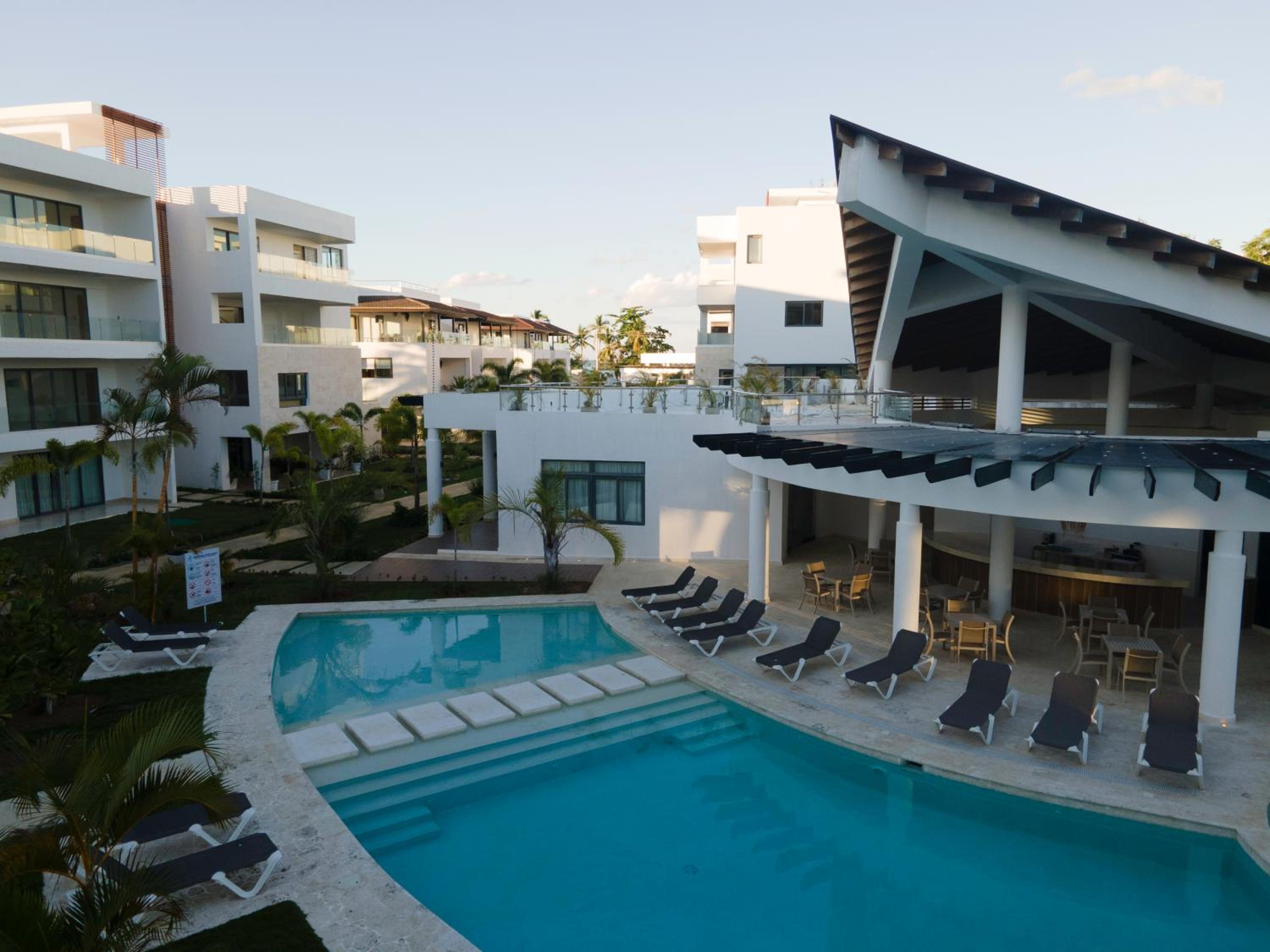 New Beachfront Penthouse Punta Popy