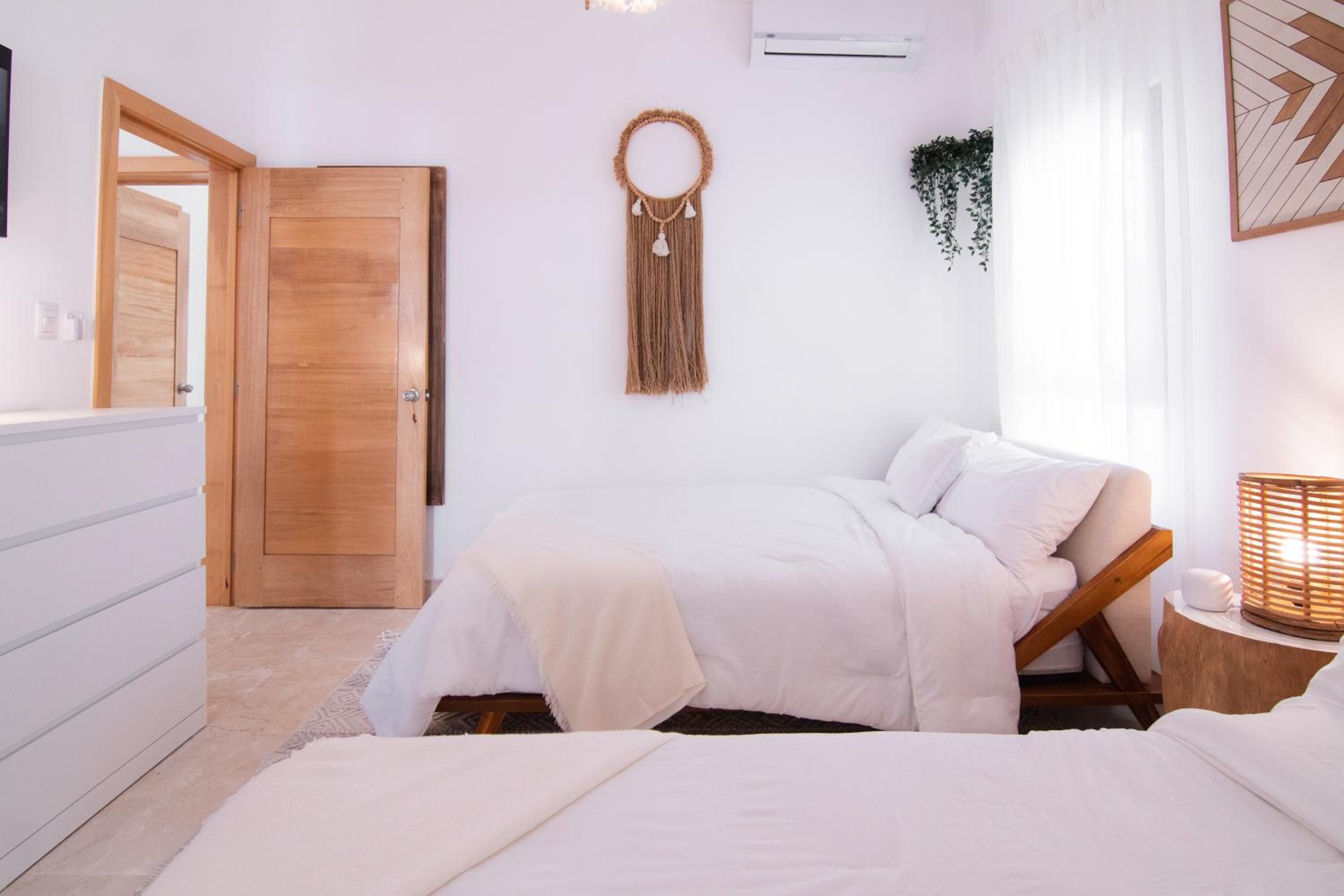 New Beachfront Penthouse Punta Popy