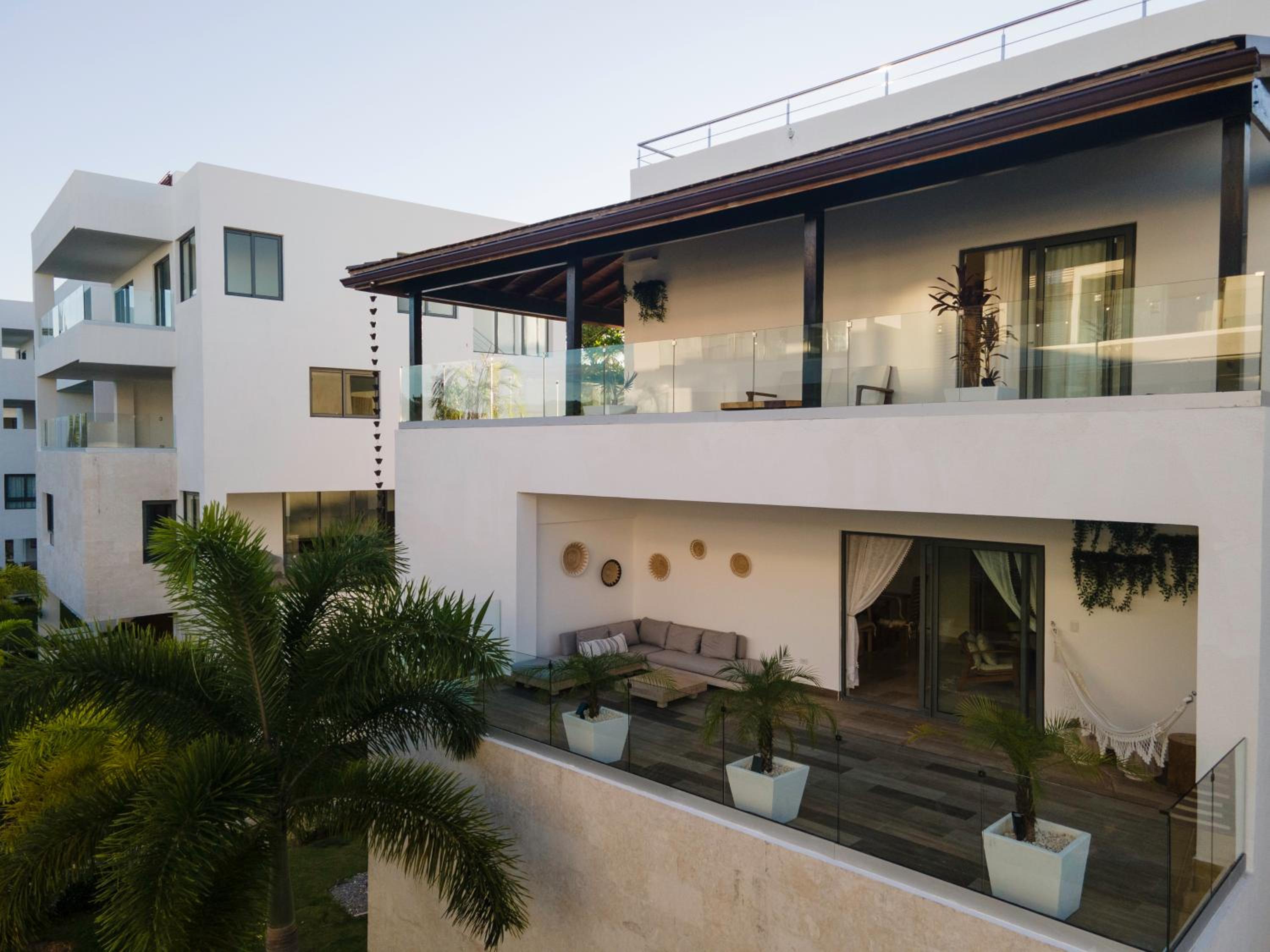 New Beachfront Penthouse Punta Popy