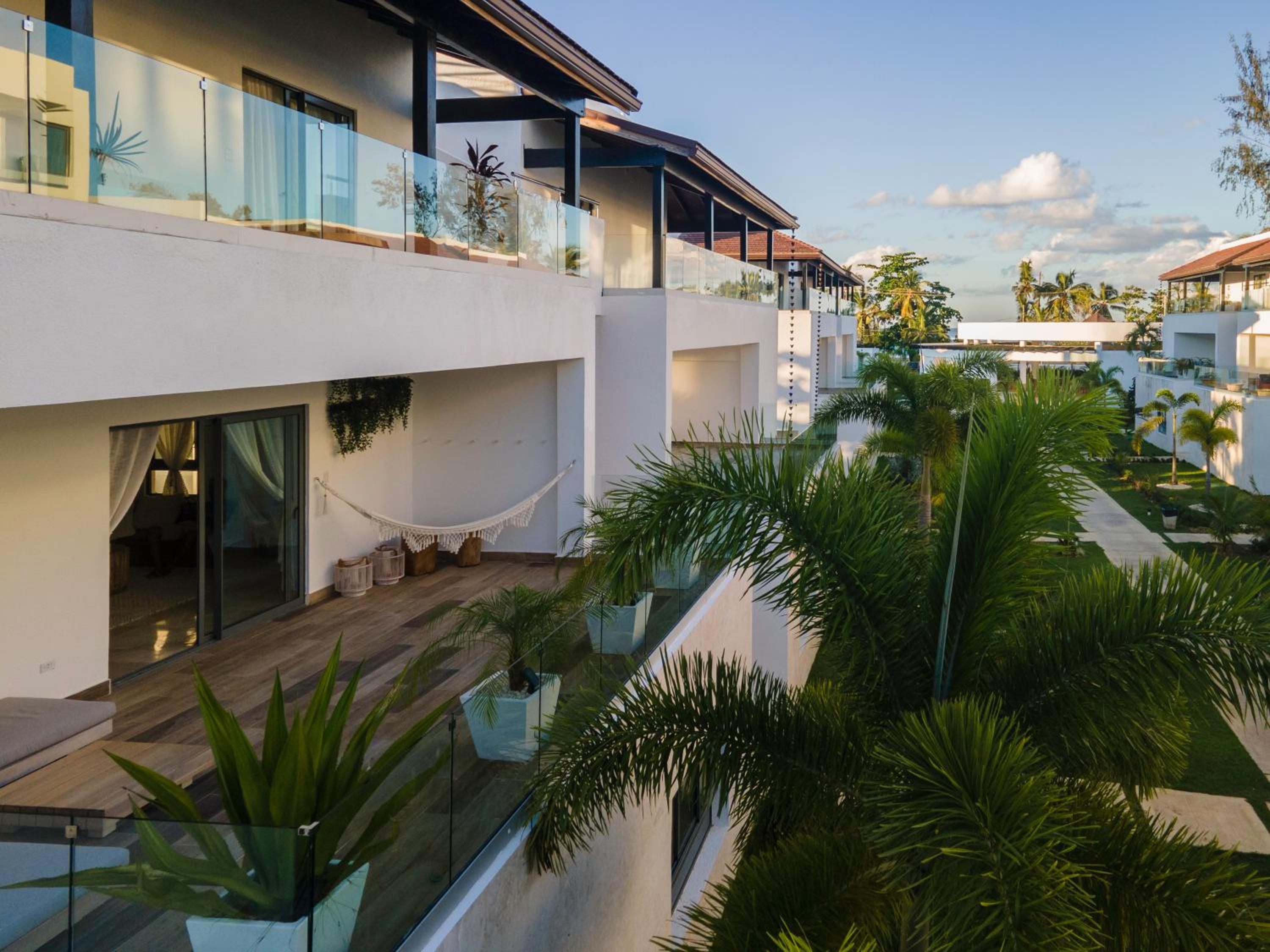 New Beachfront Penthouse Punta Popy