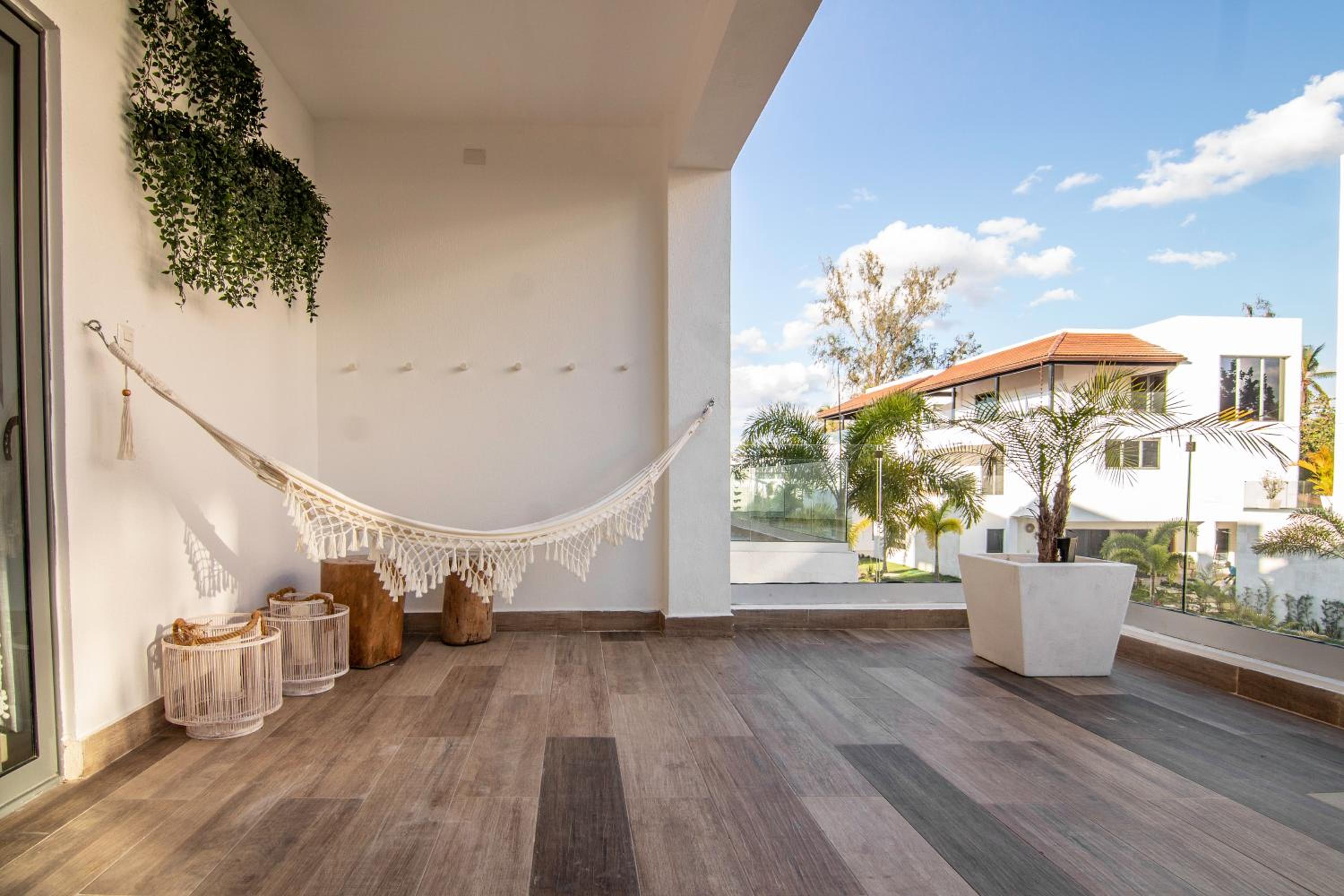 New Beachfront Penthouse Punta Popy