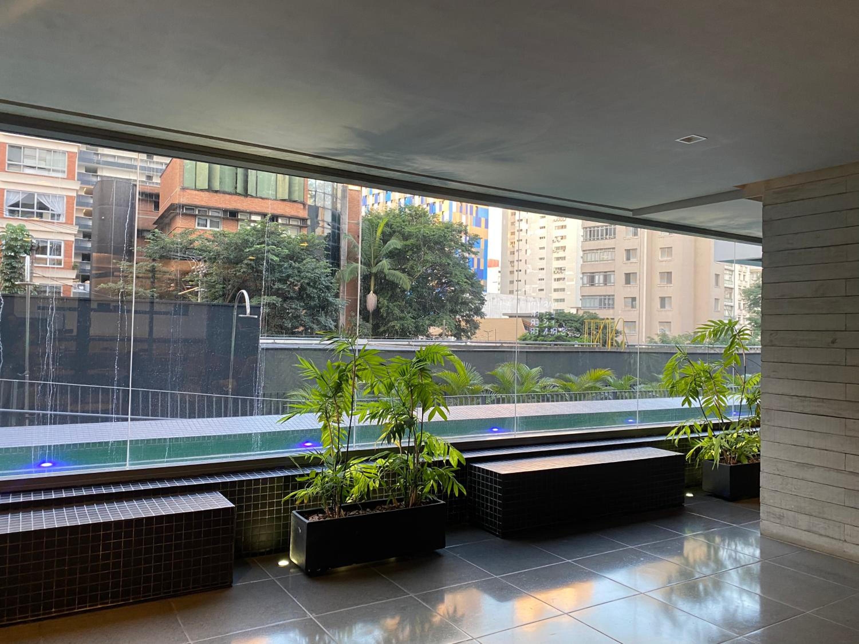 Studio Oscar Freire, na rua mais luxuosa de SP!1120