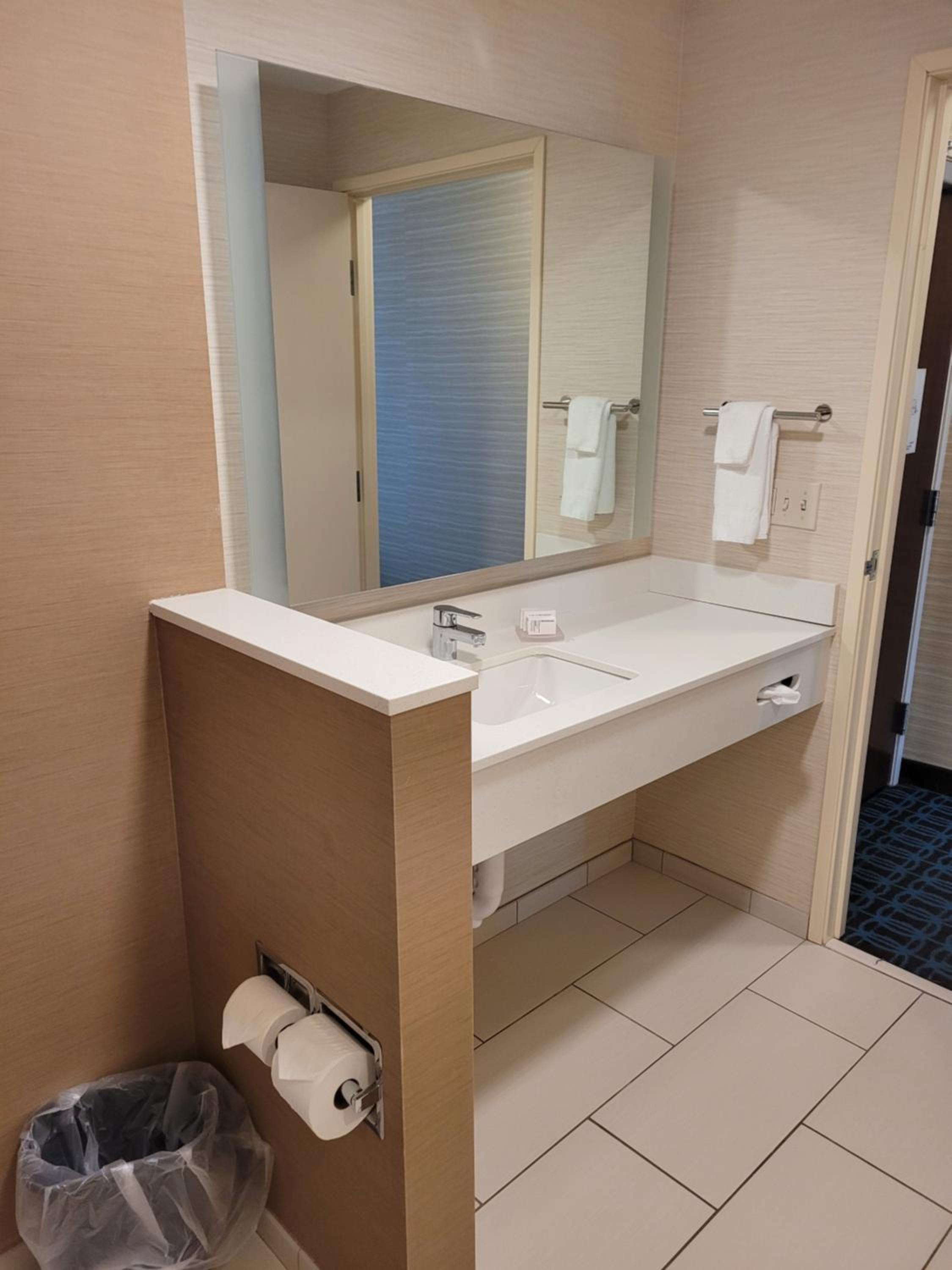 Butte Vacations - Fairfield Inn  Suites by Marriott Butte - Property Image 4