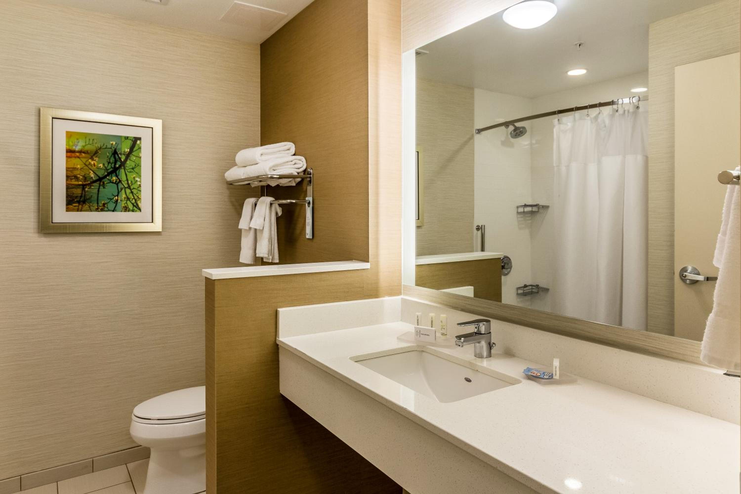 Butte Vacations - Fairfield Inn  Suites by Marriott Butte - Property Image 11