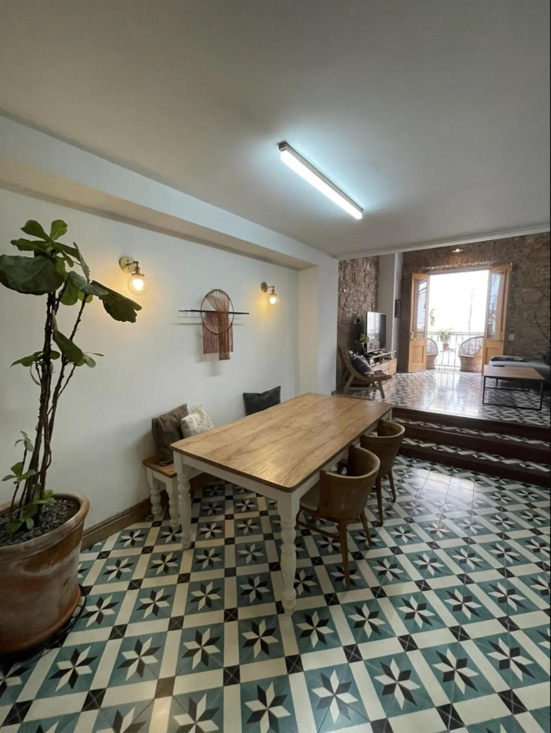 AmazINN Places Casa Bandera II view 2