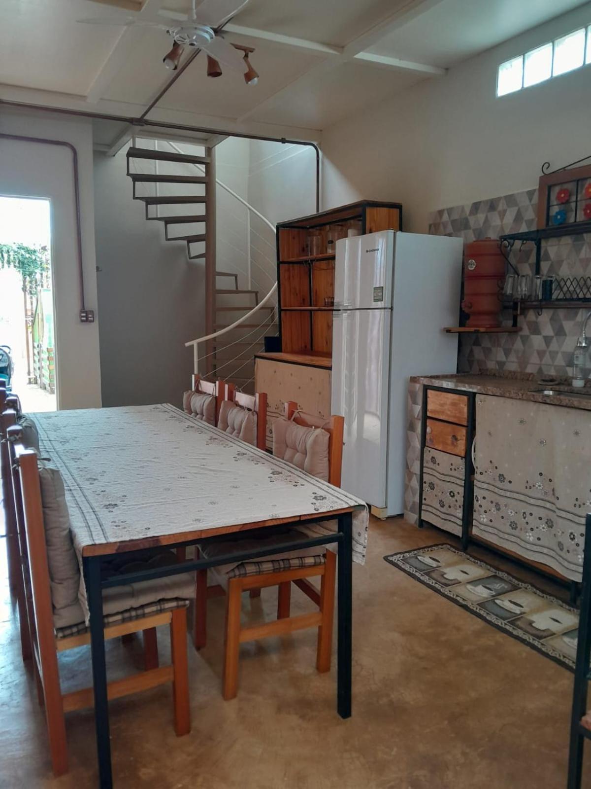 Casa Topázio no Container dos Cristais