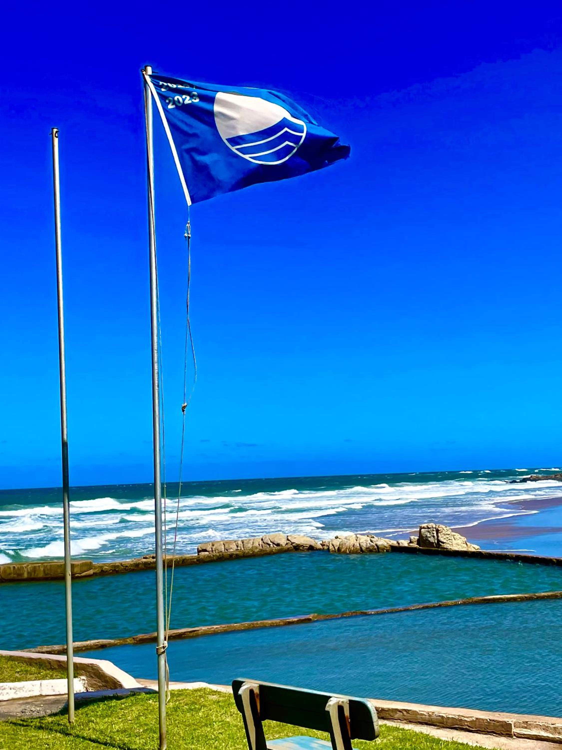 COCOVIEW BEACH HOUSE