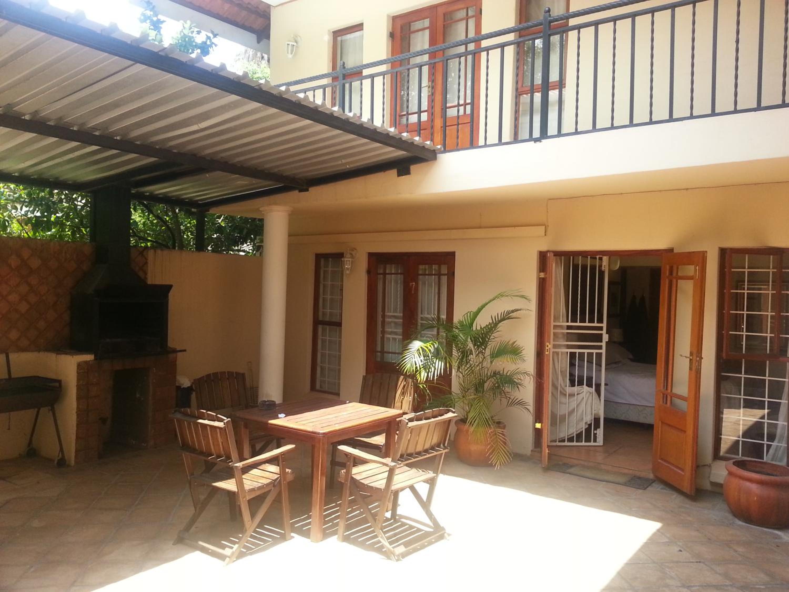 Harties Lodge - Bay View 5 view 4