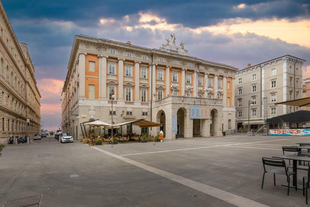 Apartments Trieste Centro I 4 view 5