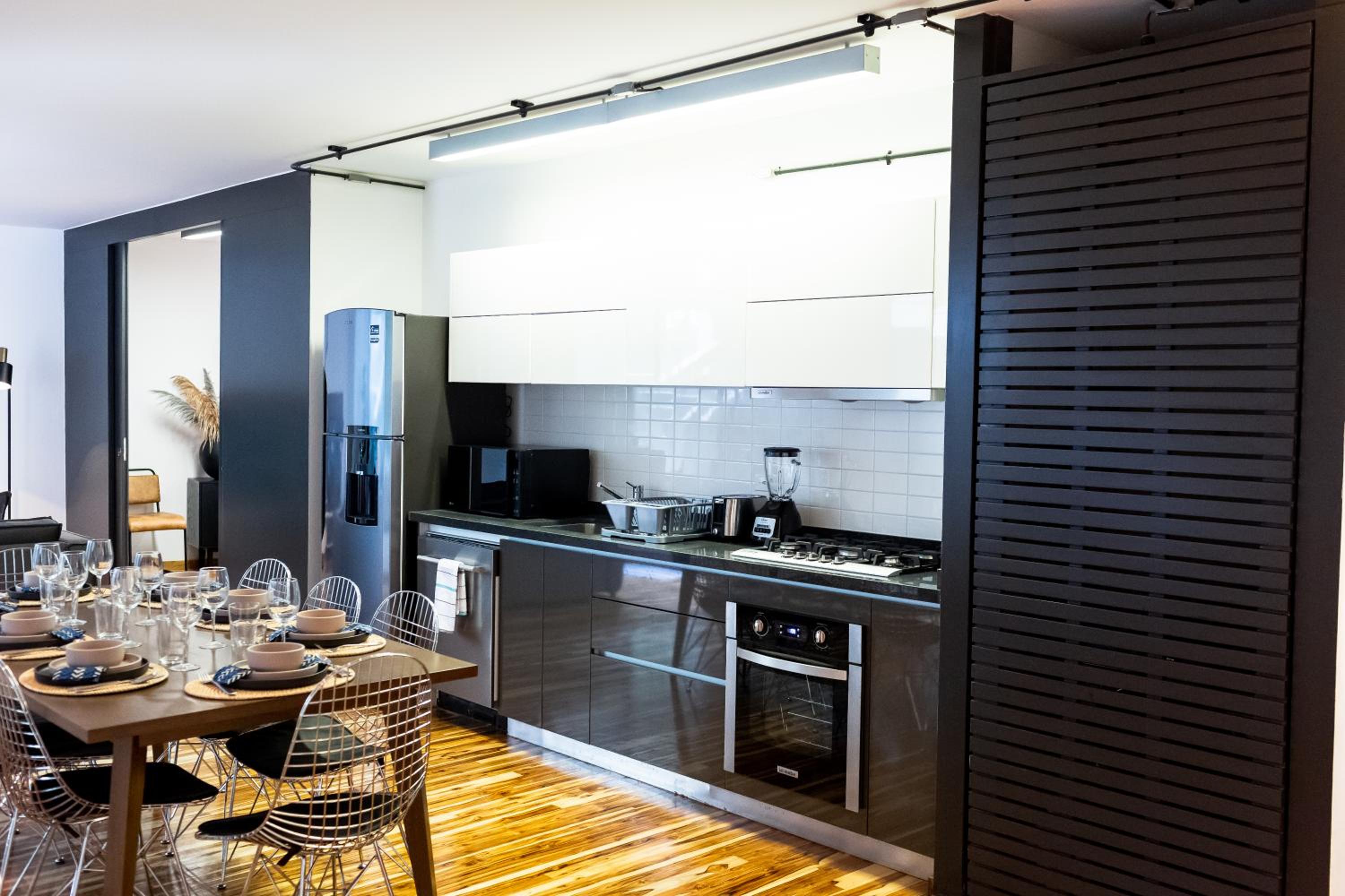 Spectacular GardenHouse in La Condesa! photo 4