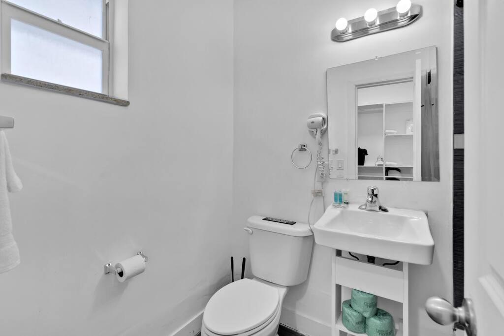 Lovely Studio Walking Distance To Ocean - Suite 6 view 3