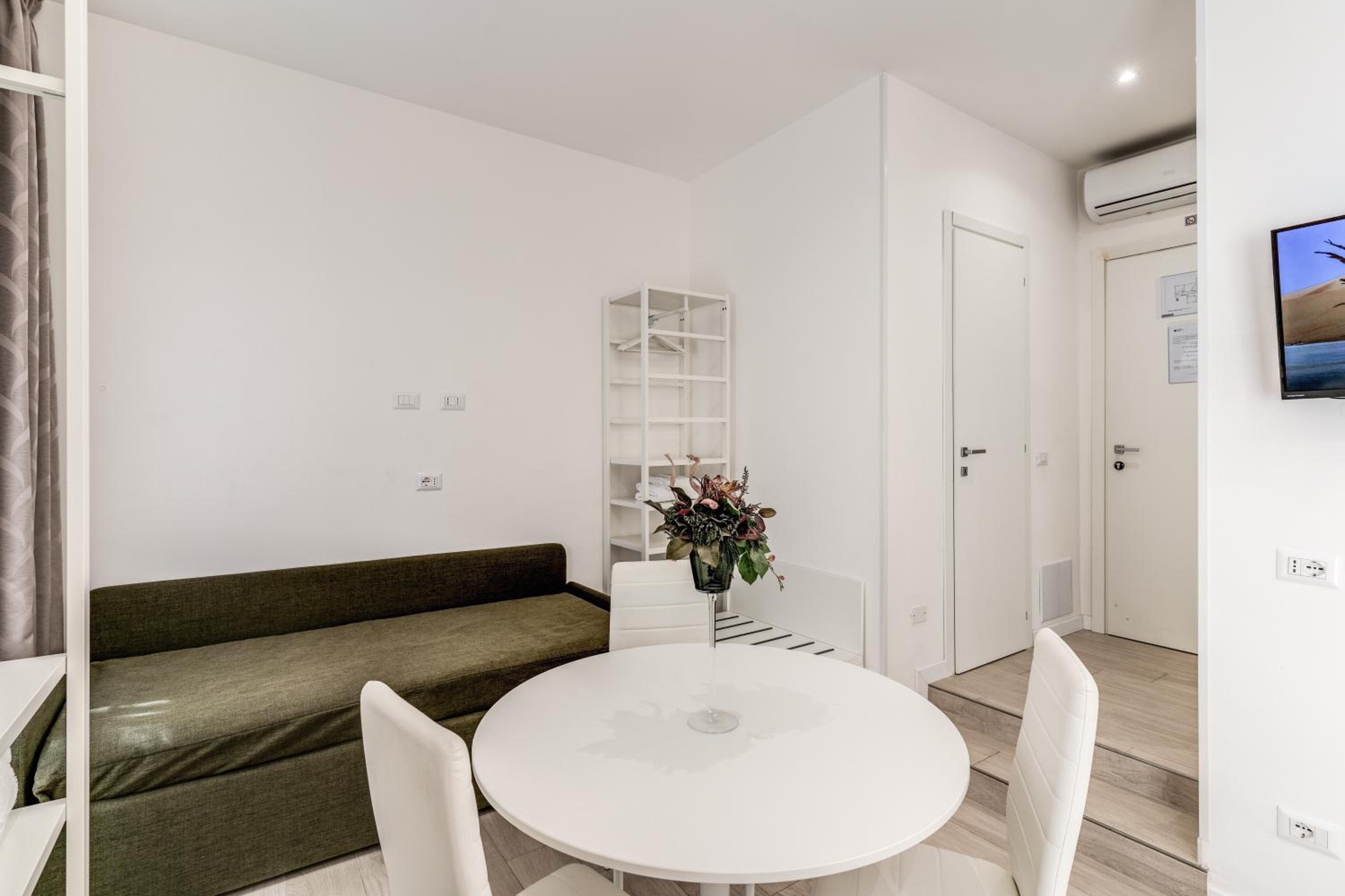 A Touch of Rome Guesthouse