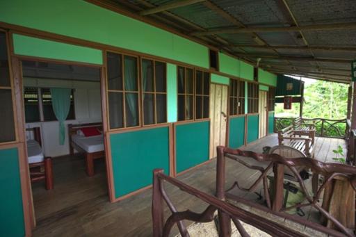 Cabinas vista isla del caño corcovado
