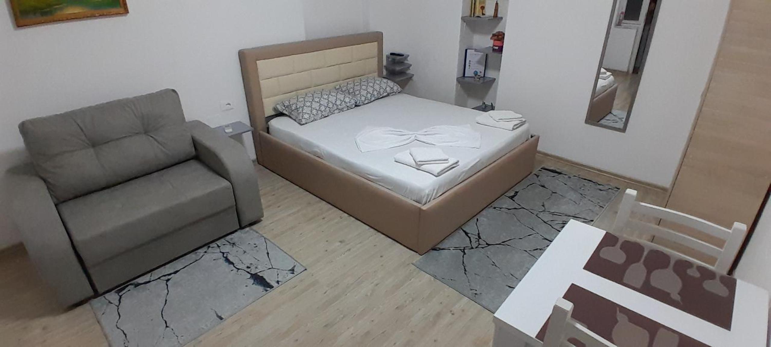 Klent Studio Apartment