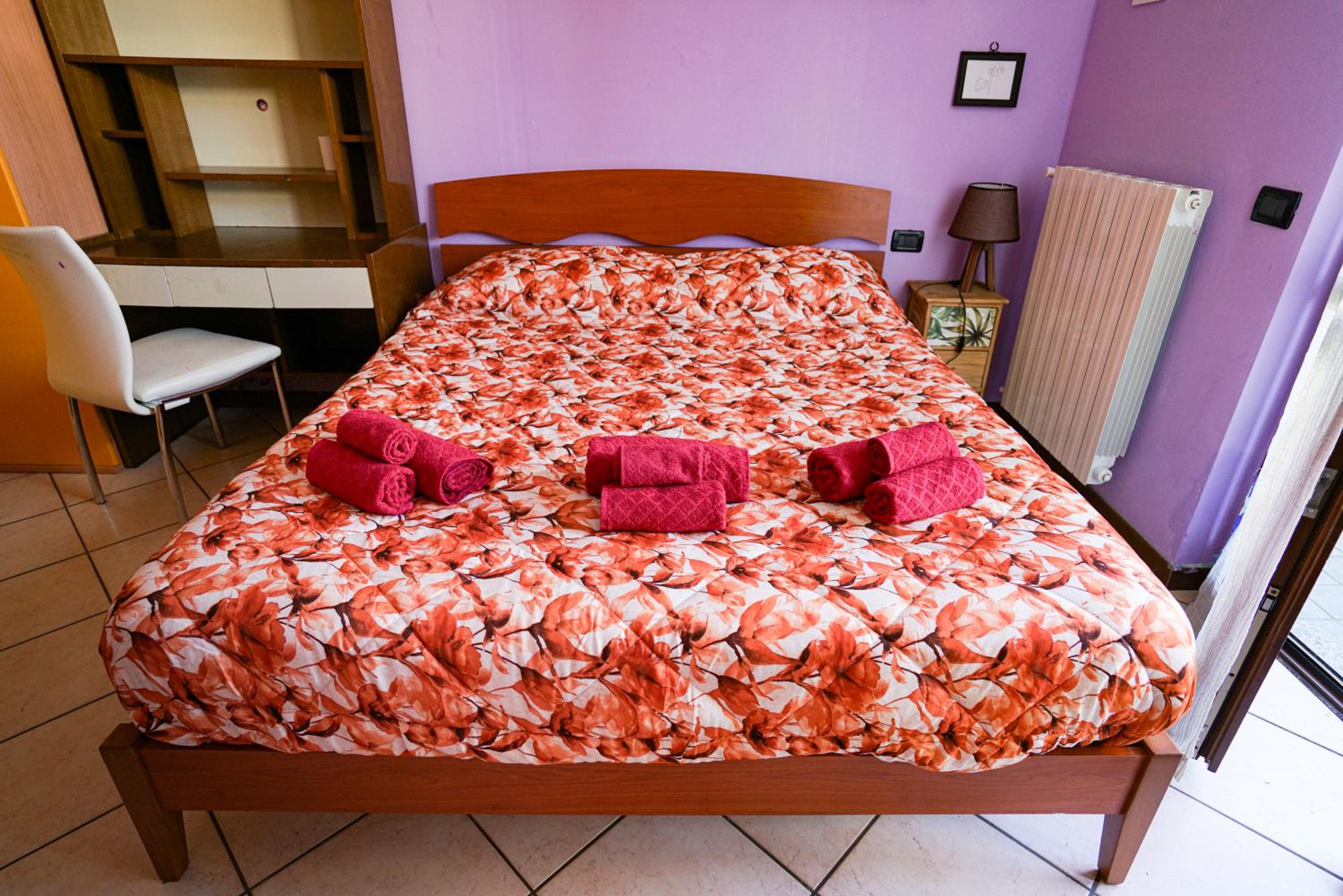 Somma Lombardo Vacations - giardino privato - comodo per Malpensa e Milano - Property Image 28