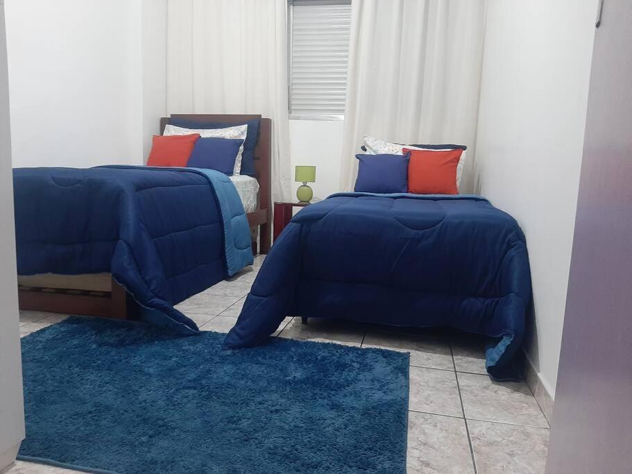Apto Amplo, confortável, bem localizado, Astúrias